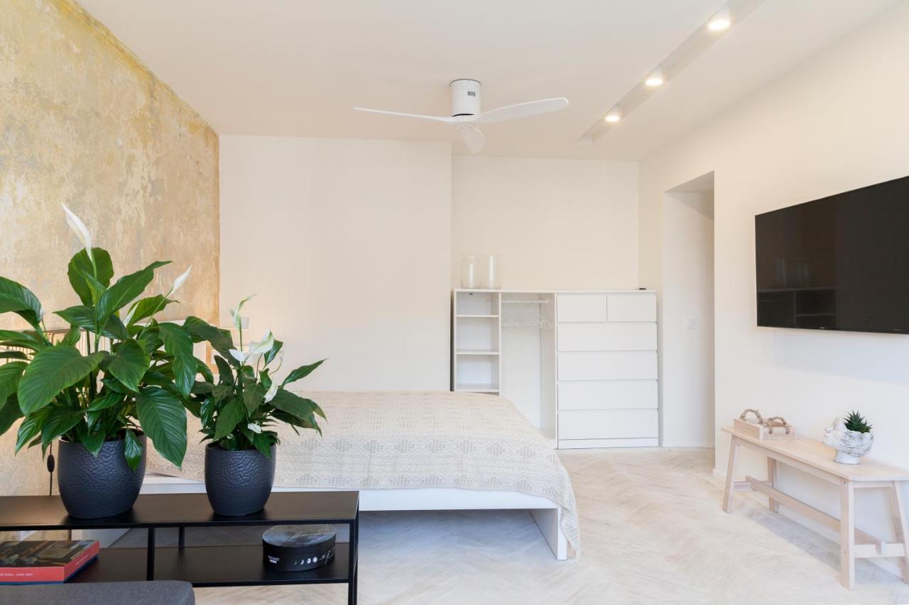 לודז' Uni Apartament מראה חיצוני תמונה
